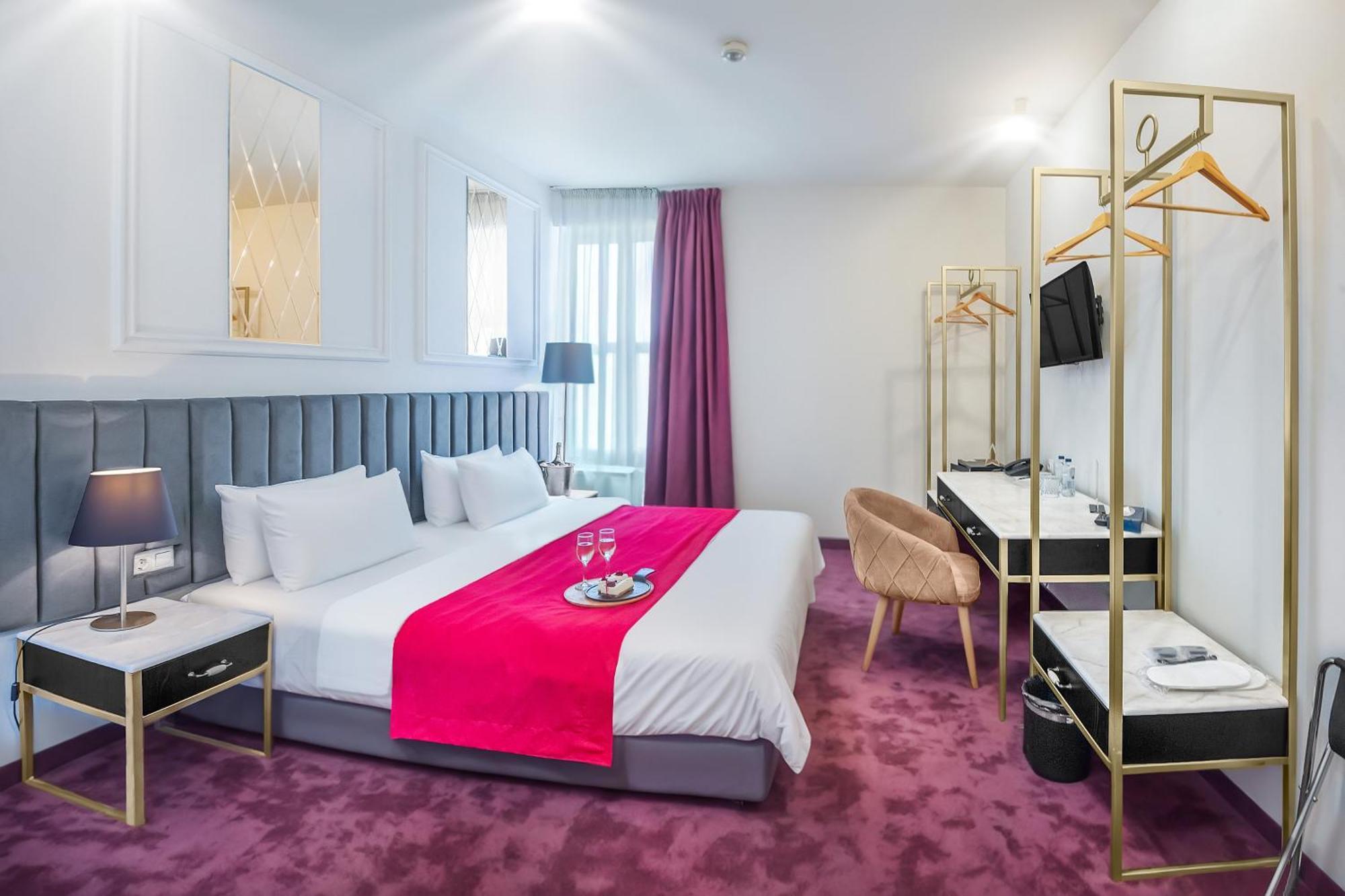 King Gorgasali Hotel Tbilisi ภายนอก รูปภาพ