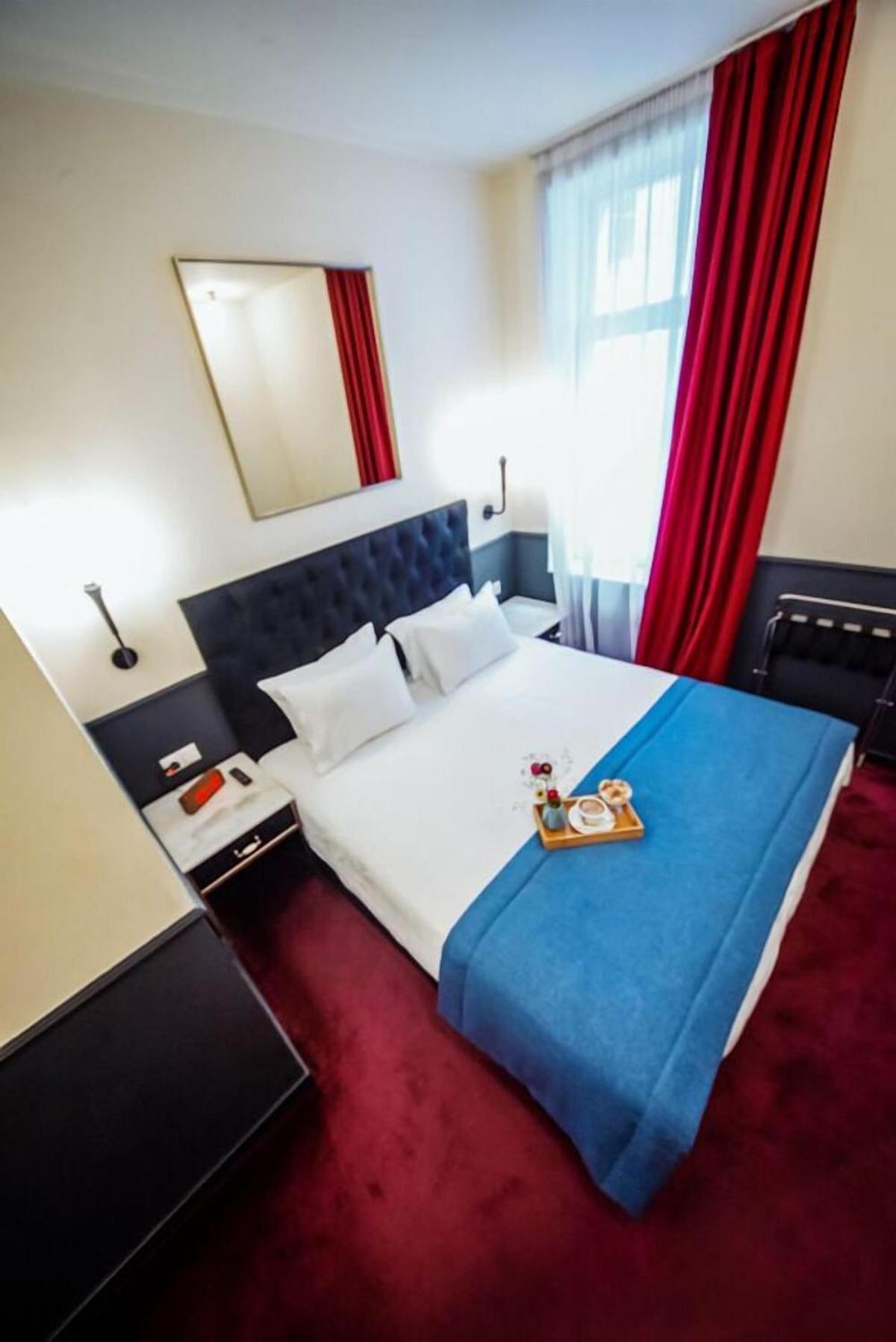 King Gorgasali Hotel Tbilisi ภายนอก รูปภาพ